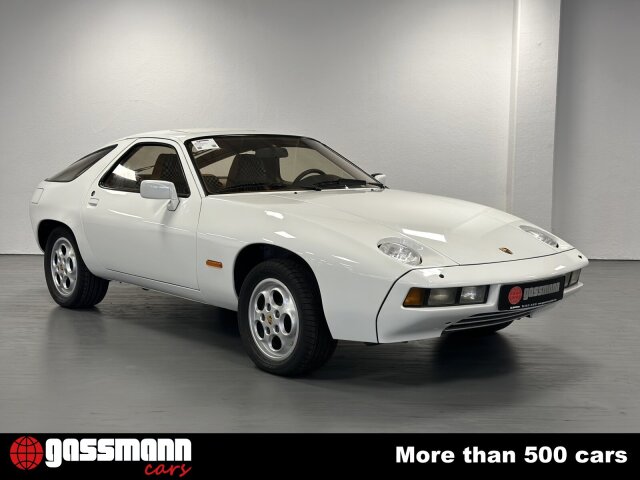 Porsche 928 Coupe Urversion 5-Gang 