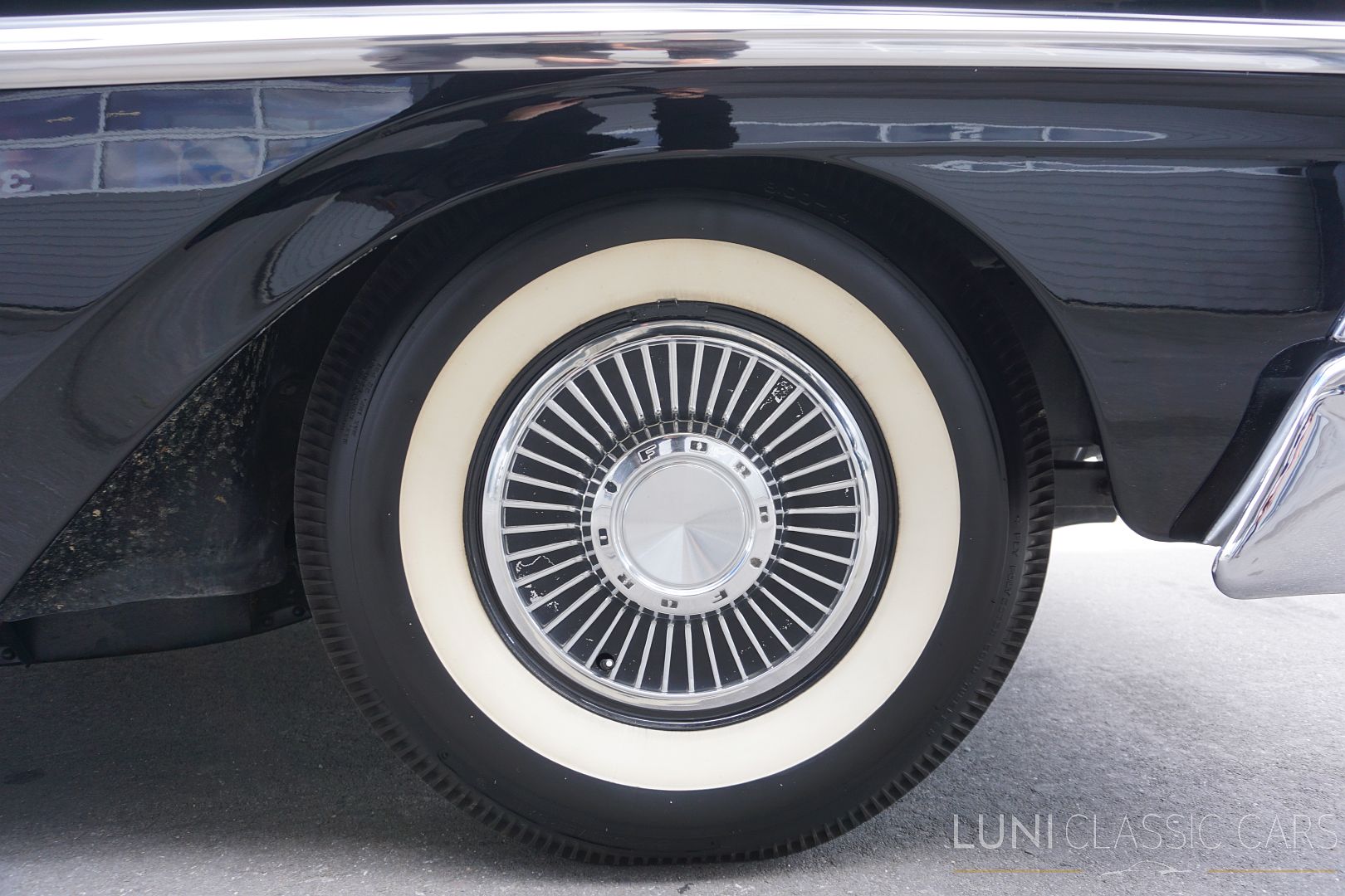 Ford Fairlane 500 Club Victoria