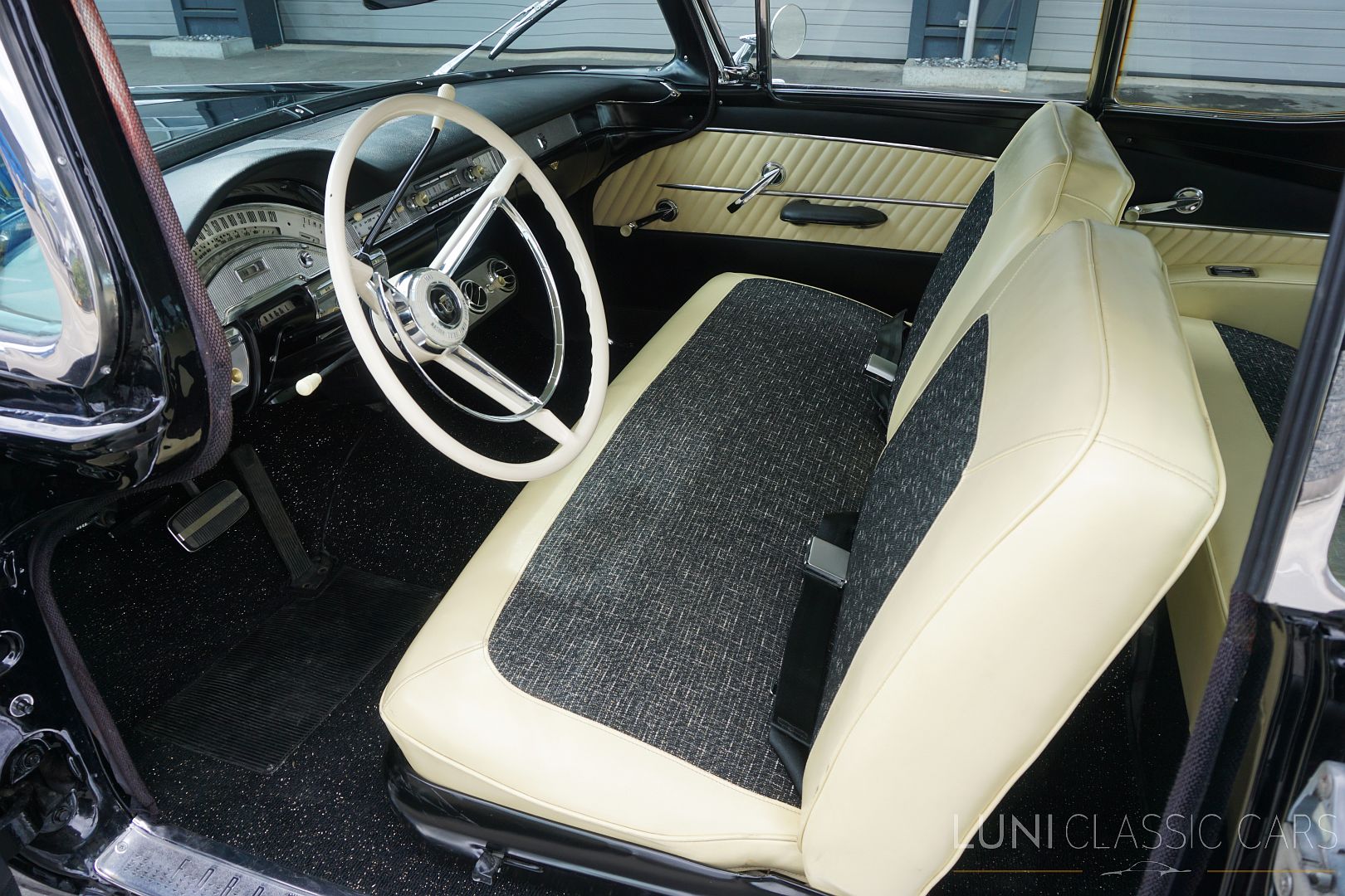 Ford Fairlane 500 Club Victoria