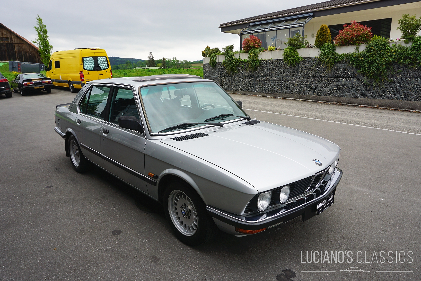 BMW 528i A 