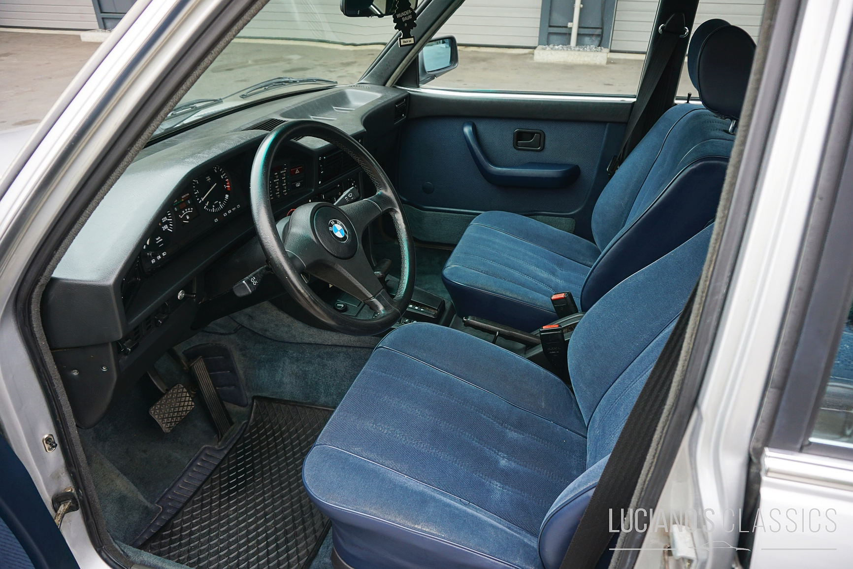 BMW 528i A 