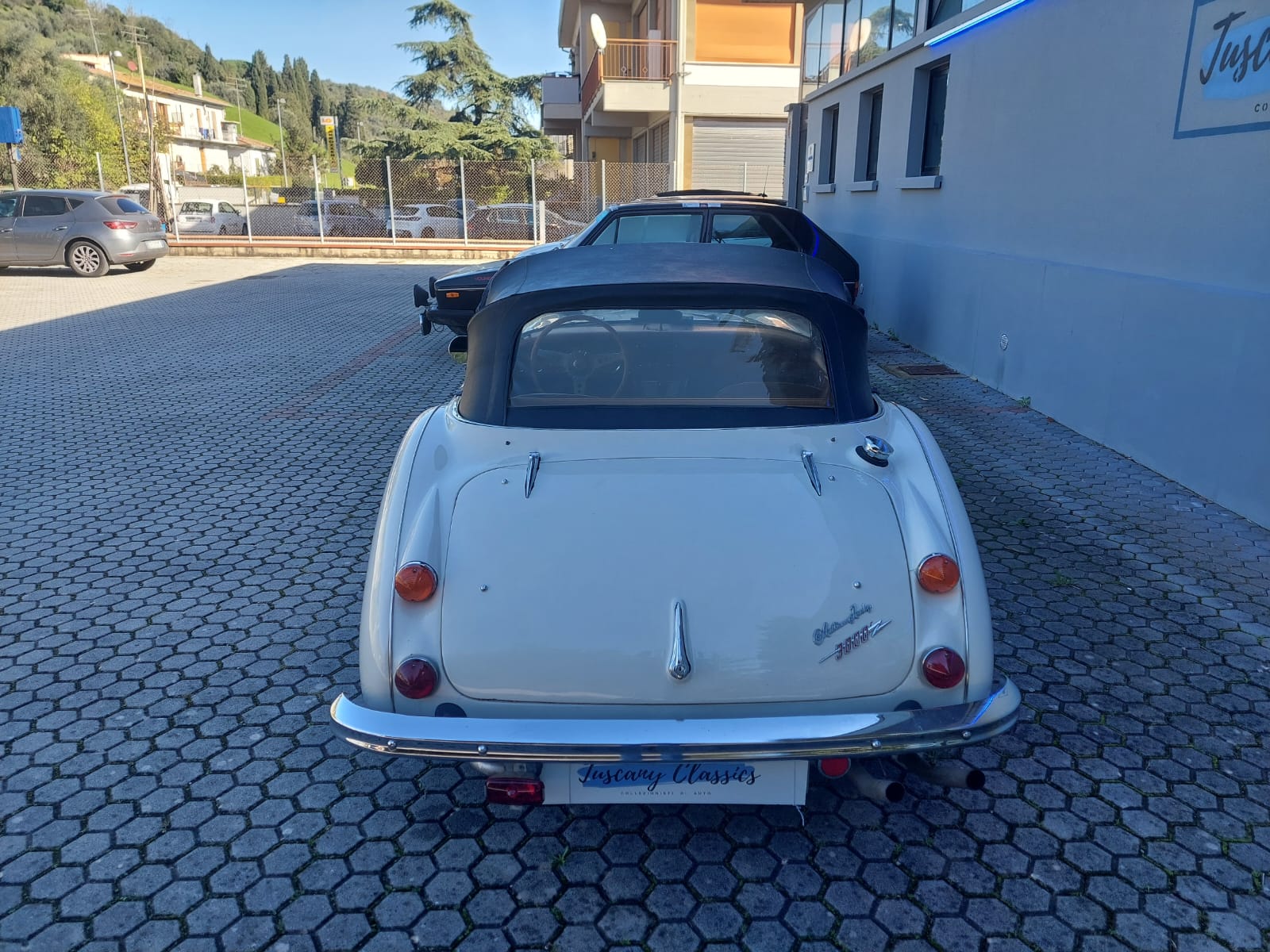 AUSTIN HEALEY 3000 MKIII BJ8