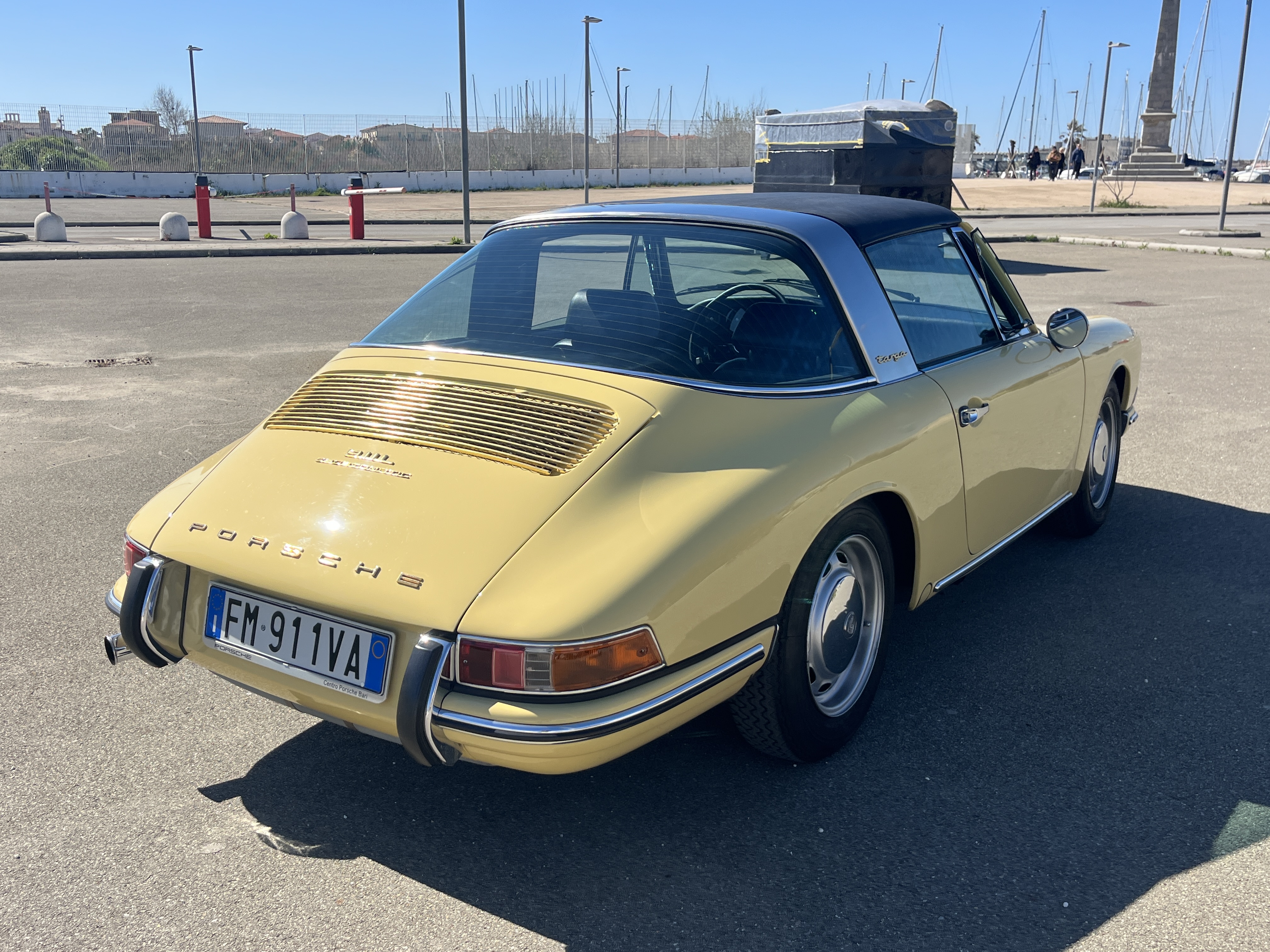 Porsche 911 2.0 L Targa Sportomatic