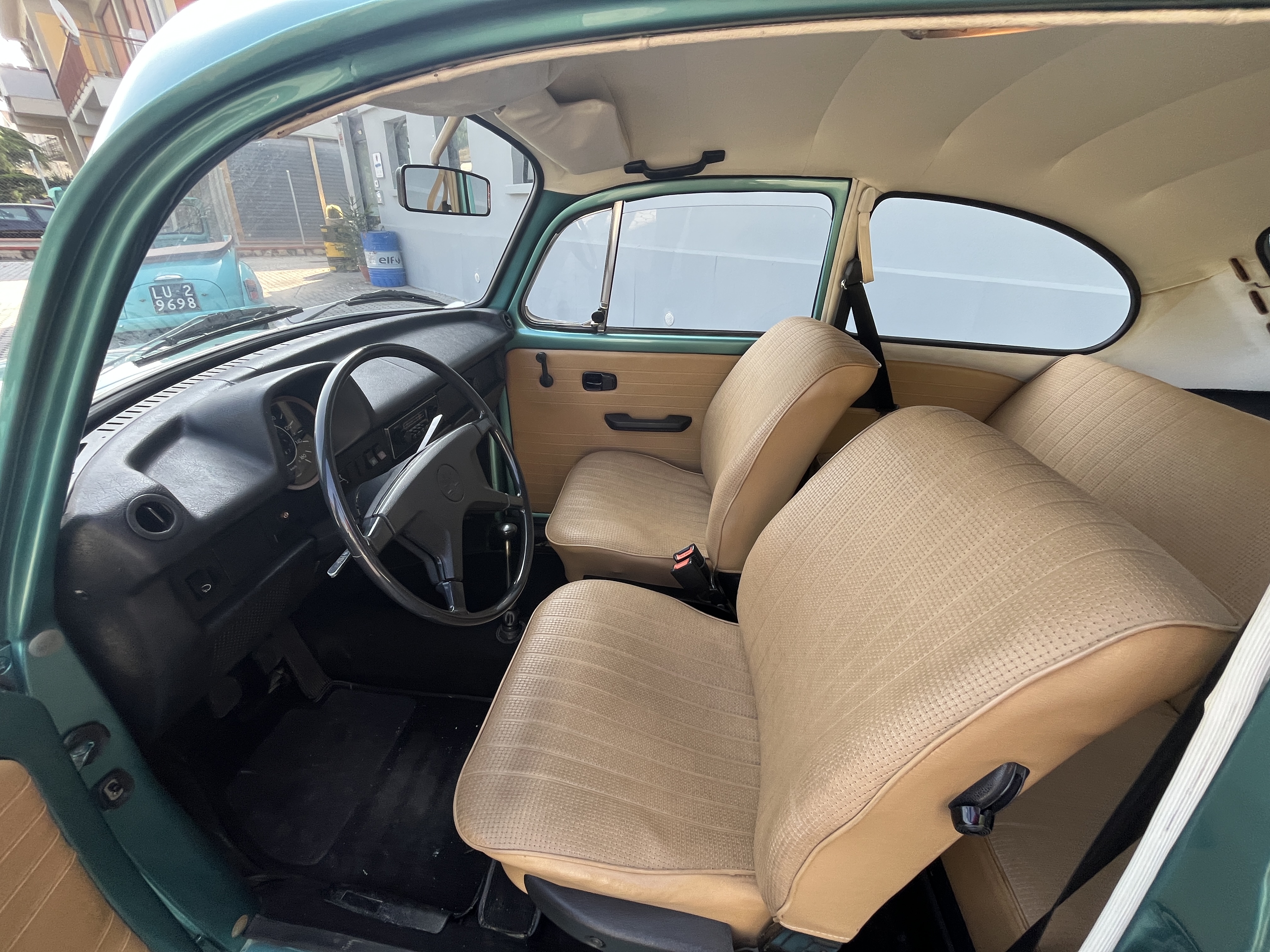 VW Maggiolone 1303
