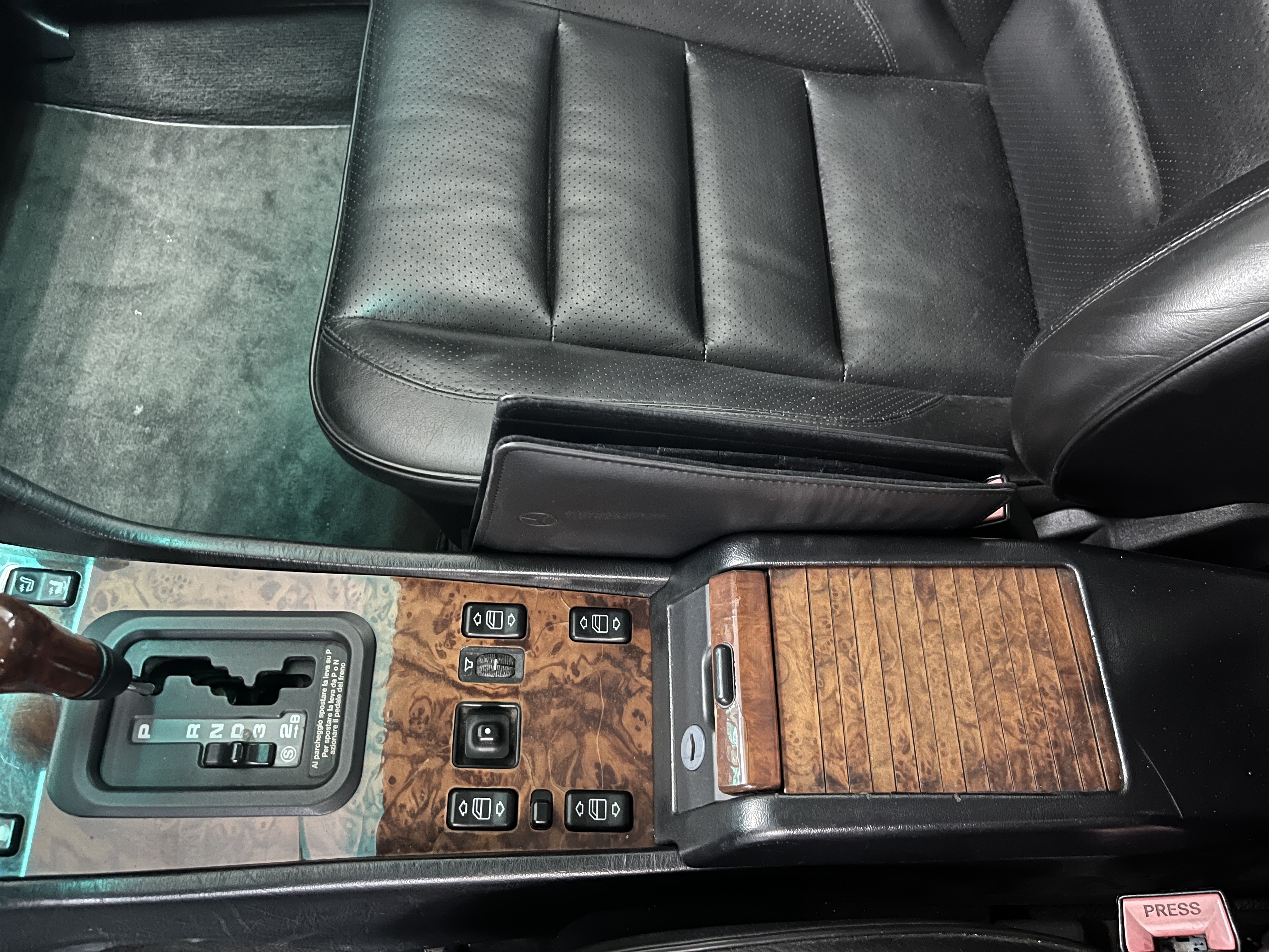 Mercedes Benz E 500