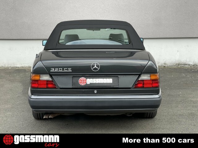 Mercedes Benz E 320 Cabrio A124 