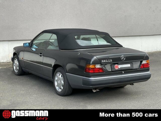 Mercedes Benz E 320 Cabrio A124 