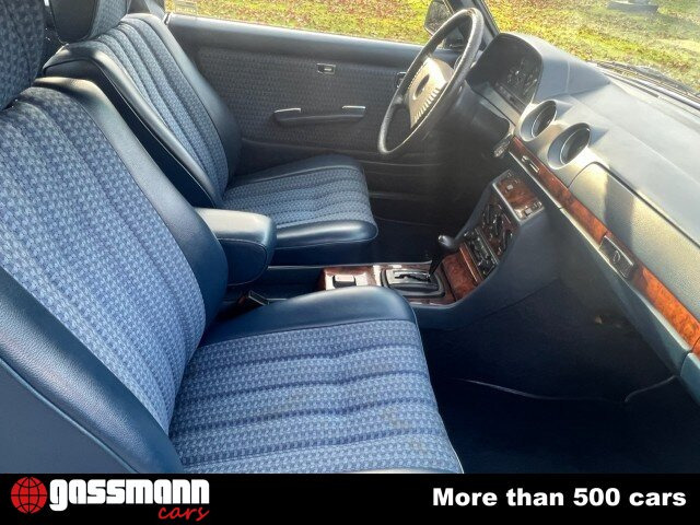 Mercedes Benz 280 Coupe mit Schiebedach  - C123 