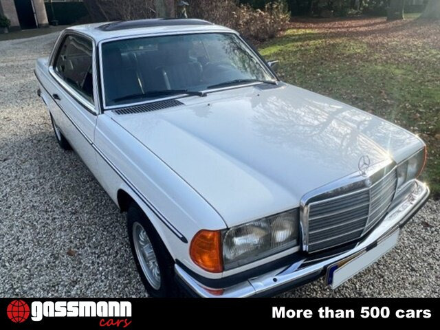 Mercedes Benz 280 Coupe mit Schiebedach  - C123 