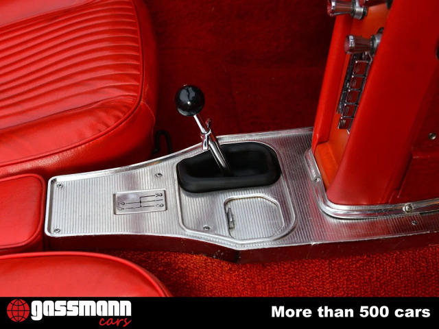 Chevrolet Corvette C2 Sting Ray Cabrio mit Hardtop 