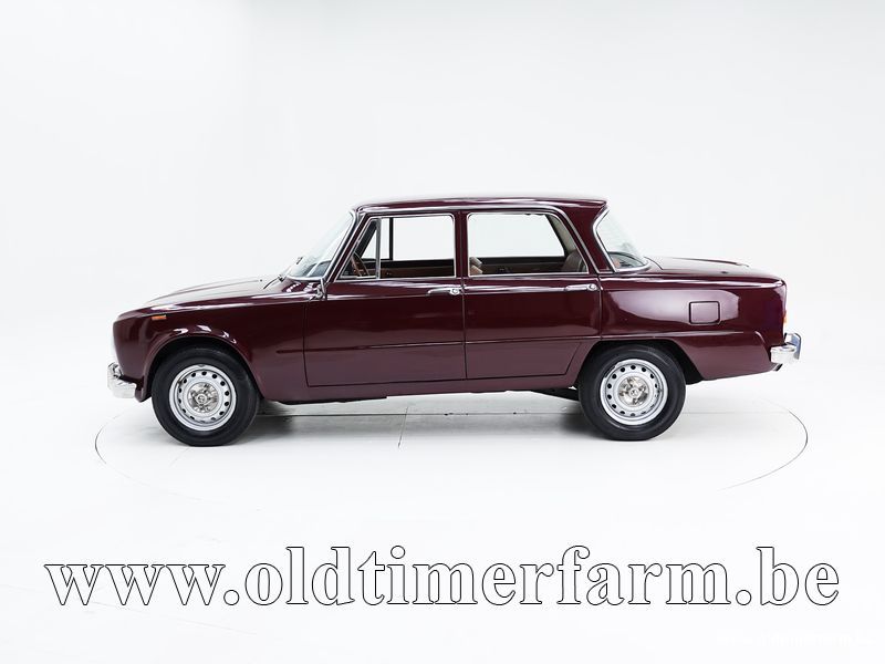 Alfa Romeo Giulia Super 1300 \'72 