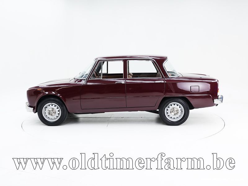 Alfa Romeo Giulia Super 1300 \'72 