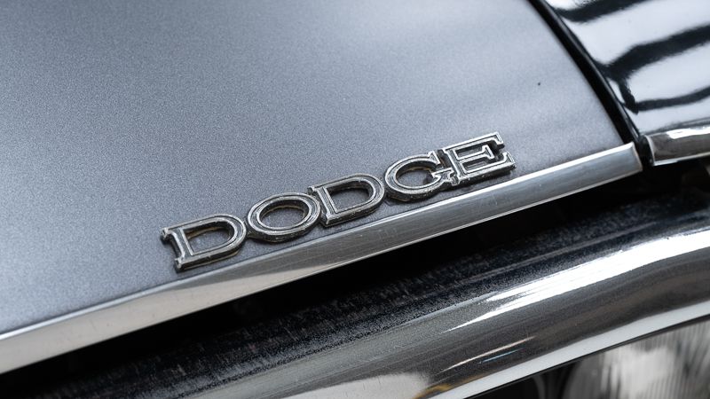 Dodge Charger 2-door hardtop coupe V8 \'74 