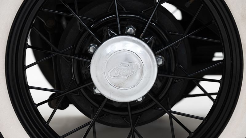 Ford Model Y 8 HP Tudor \'32 