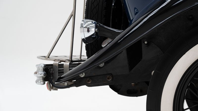 Ford Model Y 8 HP Tudor \'32 