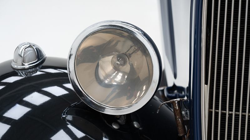 Ford Model Y 8 HP Tudor \'32 