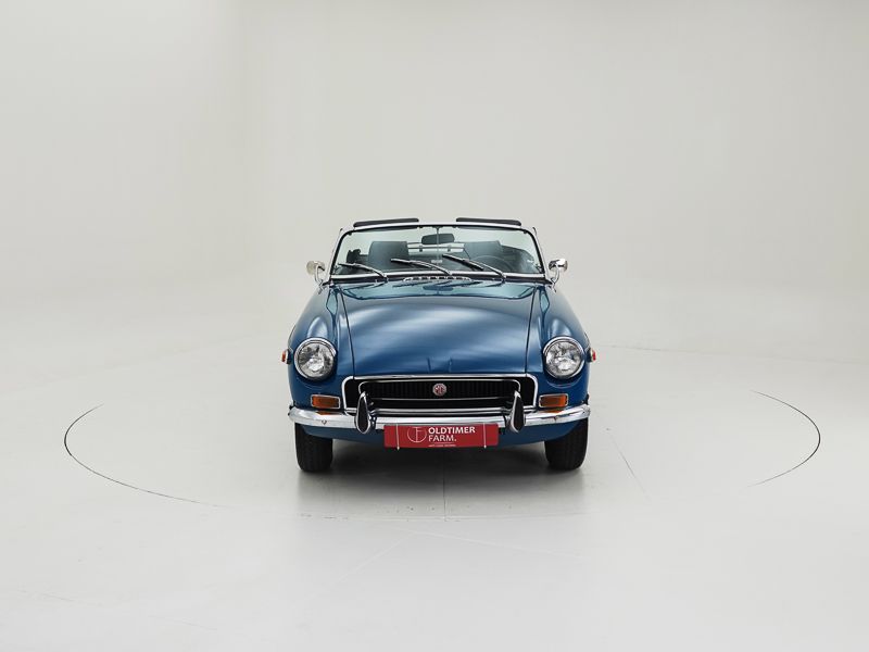MG B \'72 
