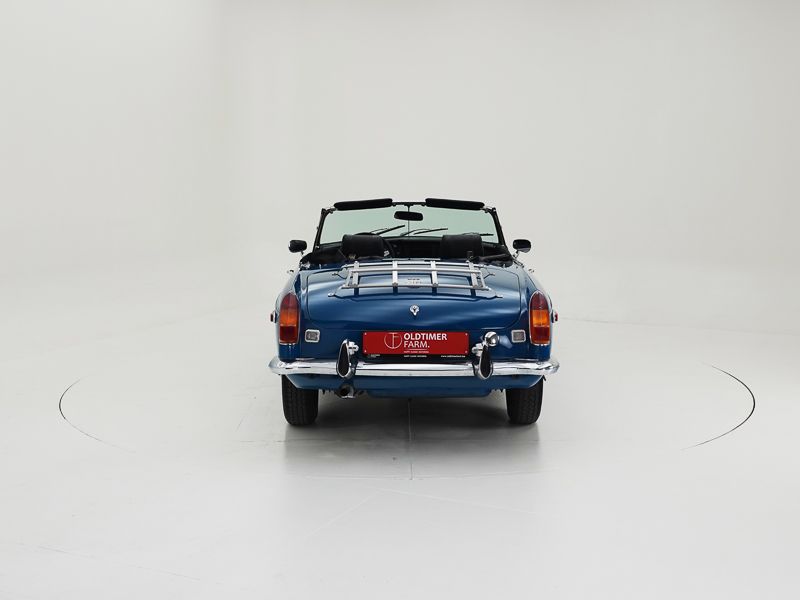 MG B \'72 