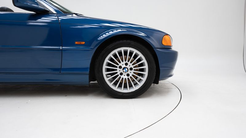 BMW  E46 325ci \'2001 