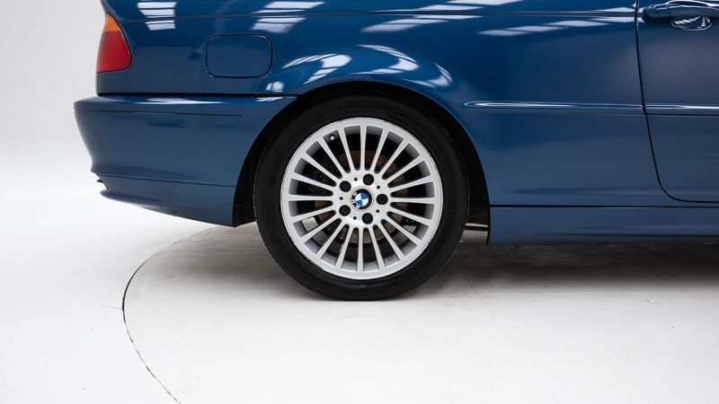 BMW  E46 325ci \'2001 