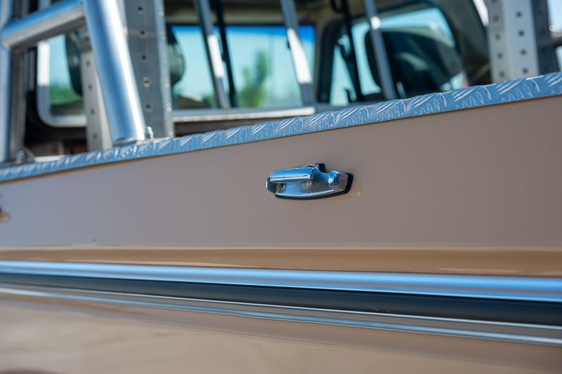 Ford F150 XLT Ranger V8 \'76 