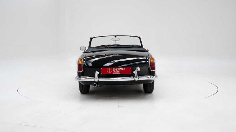MG B \'62 