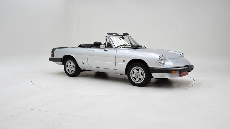 Alfa Romeo 2000 Spider 3 \'84 