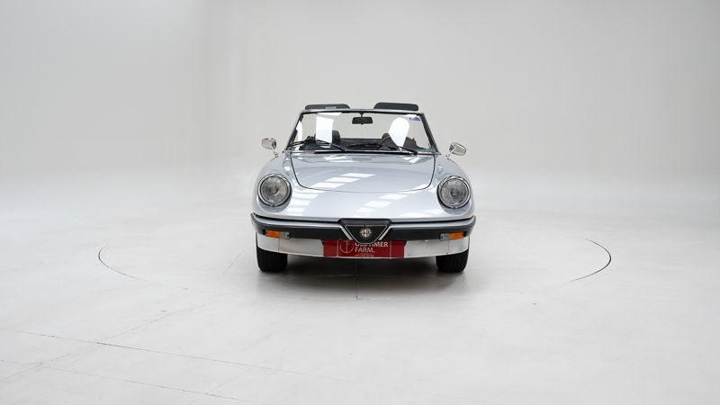 Alfa Romeo 2000 Spider 3 \'84 