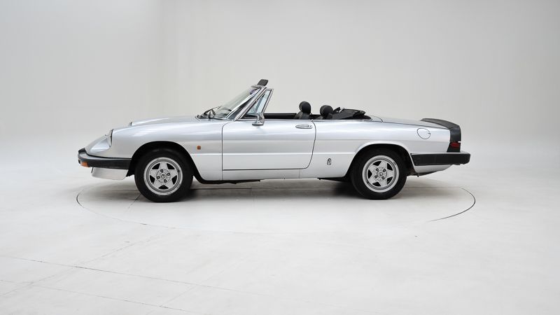 Alfa Romeo 2000 Spider 3 \'84 