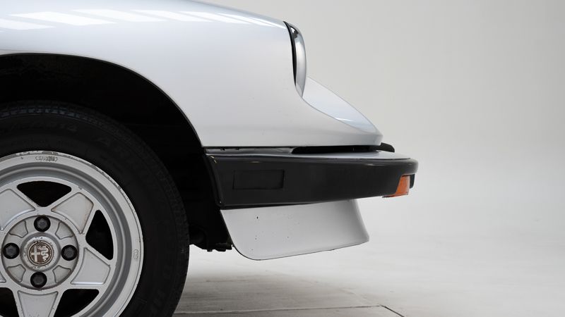 Alfa Romeo 2000 Spider 3 \'84 