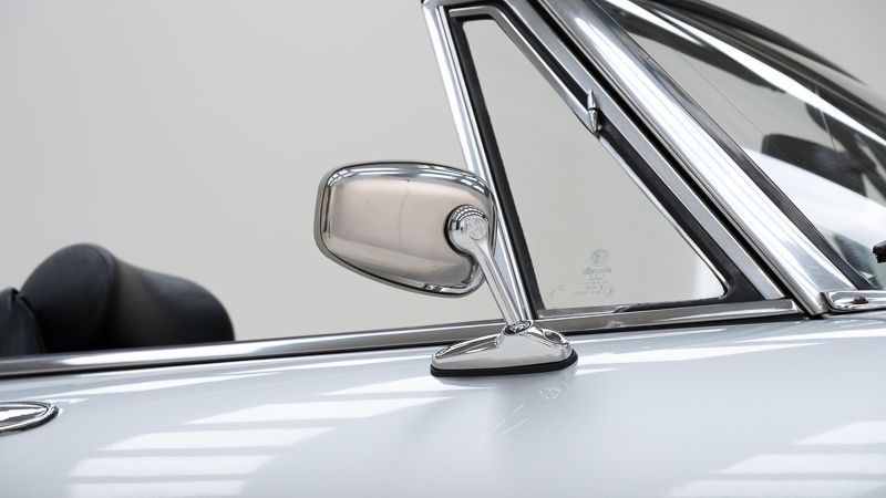 Alfa Romeo 2000 Spider 3 \'84 