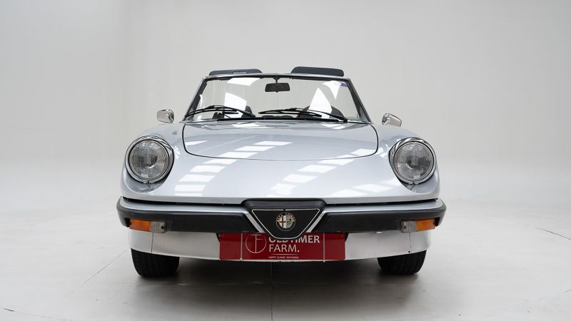 Alfa Romeo 2000 Spider 3 \'84 