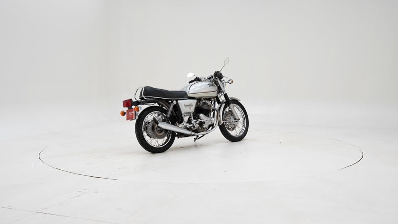 Norton Commando 850 \'75 