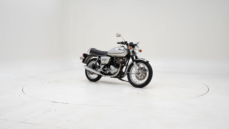 Norton Commando 850 \'75 