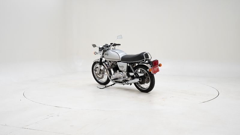 Norton Commando 850 \'75 