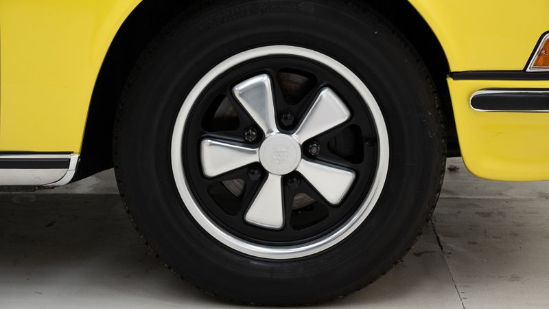Porsche 911 2.4 T Ölklappe Coupé \'72 