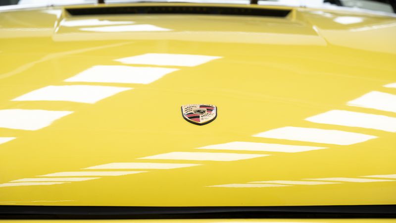 Porsche 911 2.4 T Ölklappe Coupé \'72 
