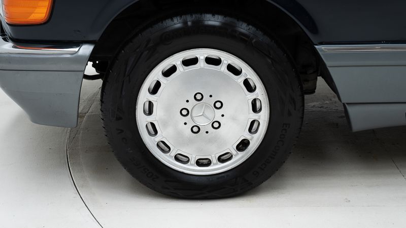 Mercedes Benz 420 SEC \'86 