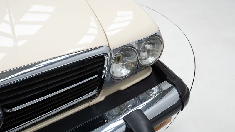 Mercedes Benz 380 SL + hardtop \'82 