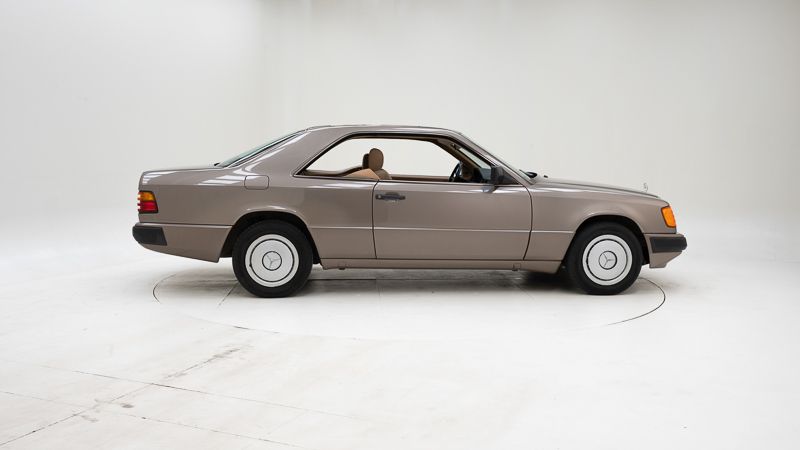 Mercedes Benz 230 CE \'88 
