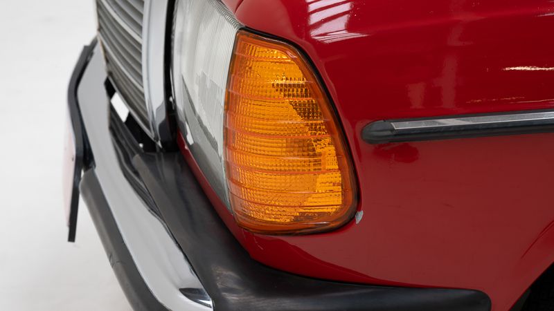 Mercedes Benz W123 300 TD \'80 