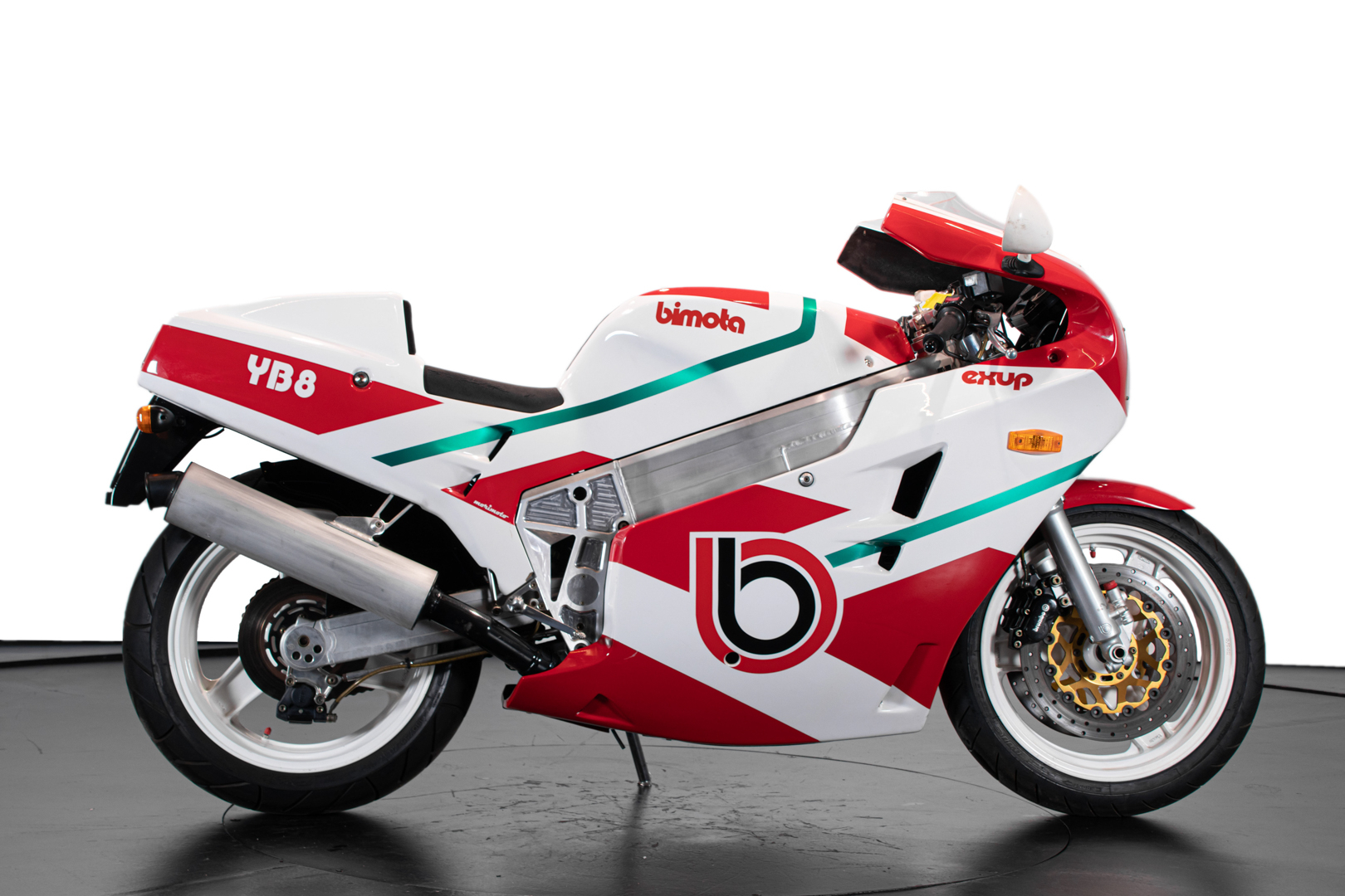 Bimota YB8 