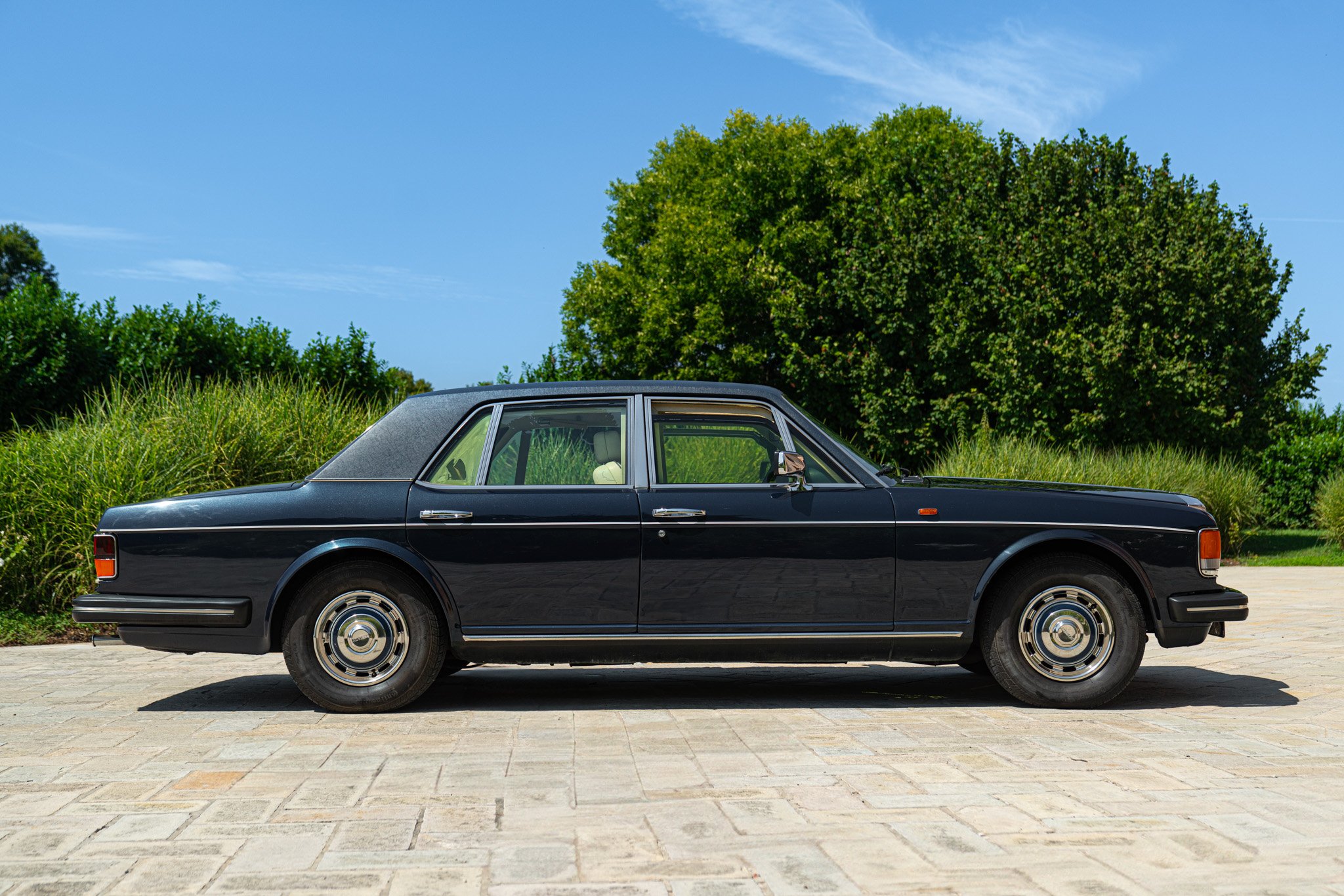 Bentley MULSANNE - BRV (Bullet Resistant Vehicle) 