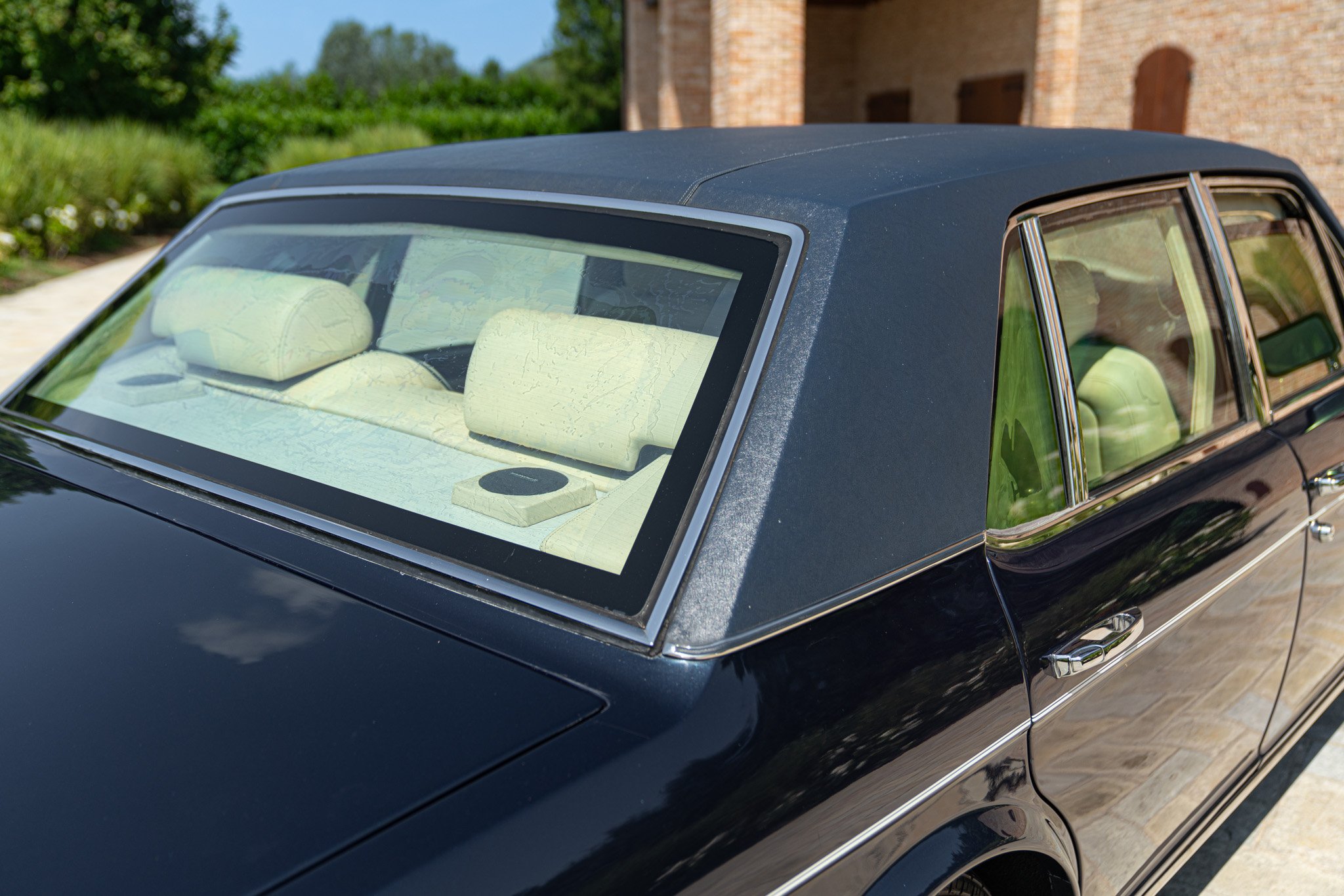 Bentley MULSANNE - BRV (Bullet Resistant Vehicle) 