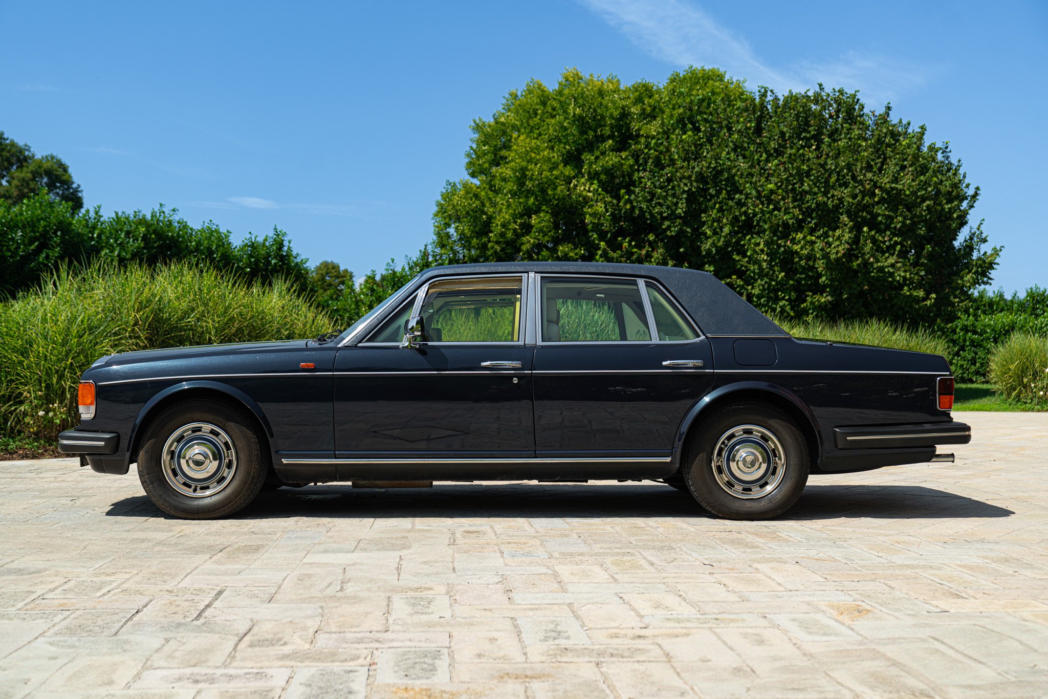 Bentley MULSANNE - BRV (Bullet Resistant Vehicle) 