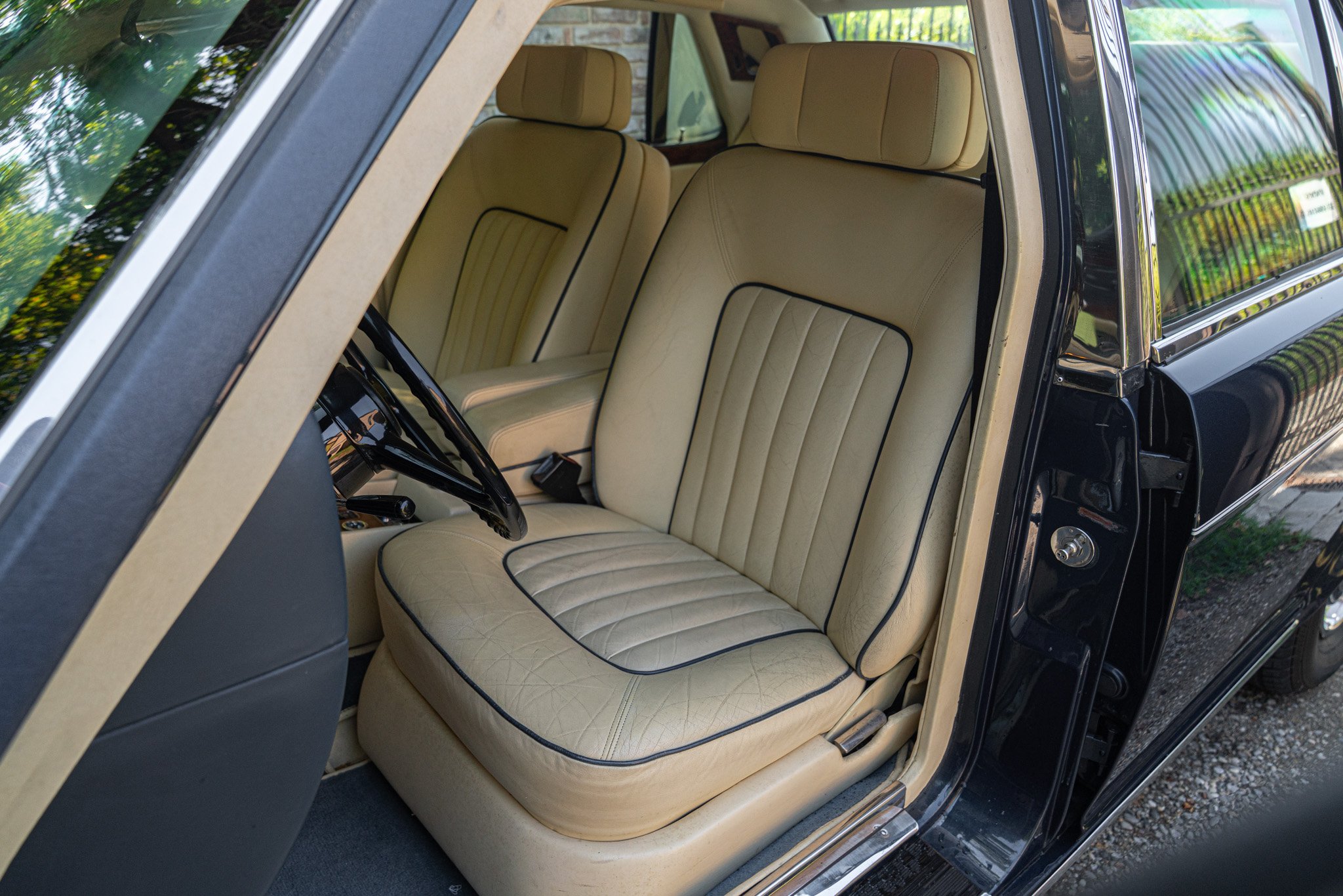 Bentley MULSANNE - BRV (Bullet Resistant Vehicle) 
