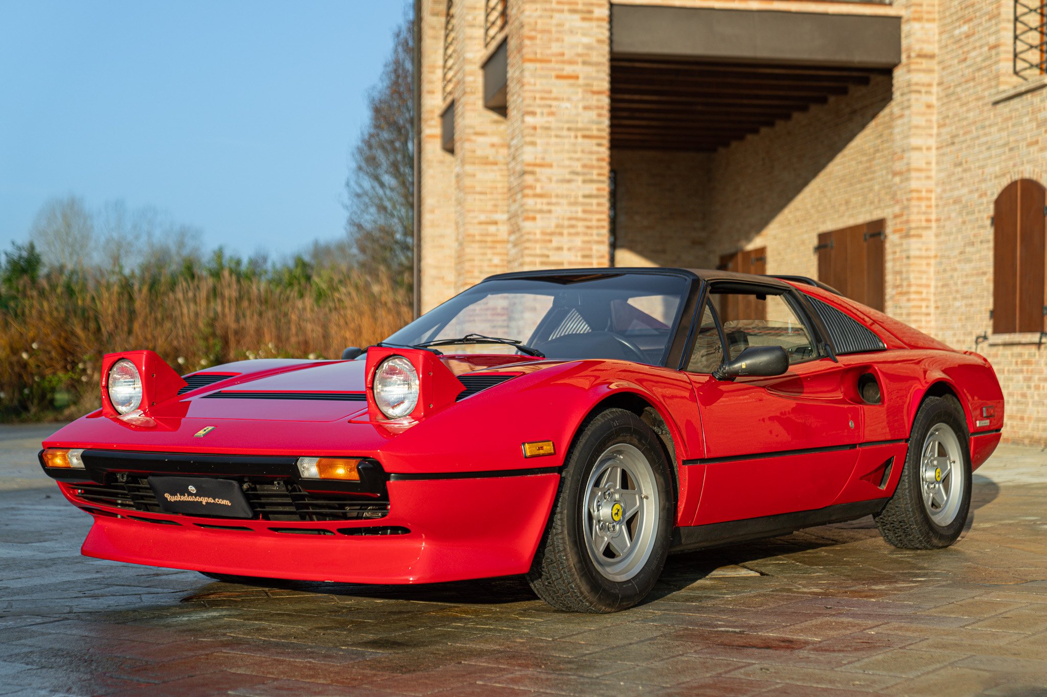 Ferrari FERRARI 208 GTS TURBO 