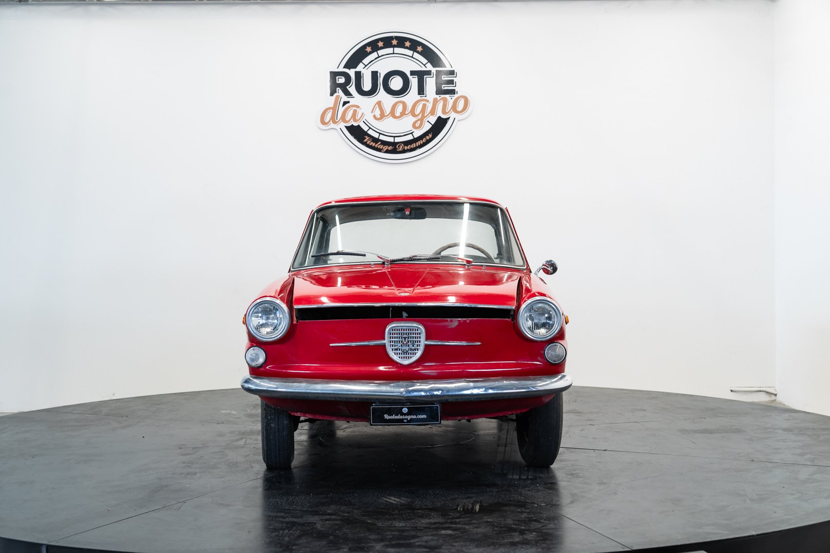 Fiat 750 Vignale Coupé 