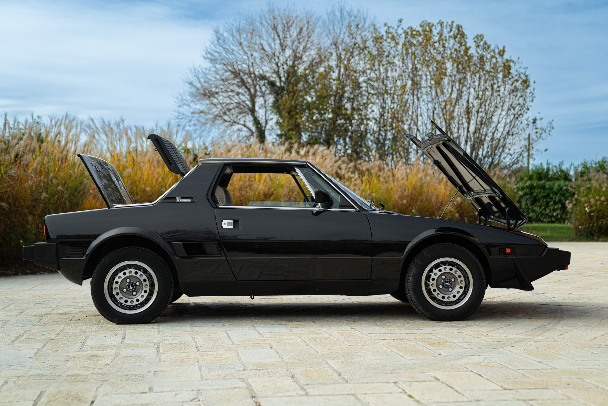 Fiat X1/9 FIVE SPEED 