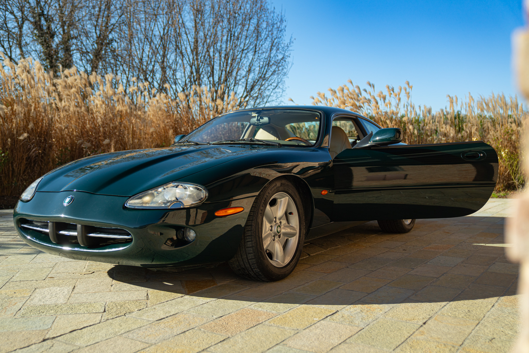 Jaguar XK8 